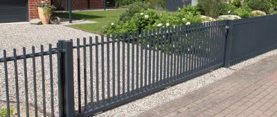 Metal Fence Construction in St Louis, MO