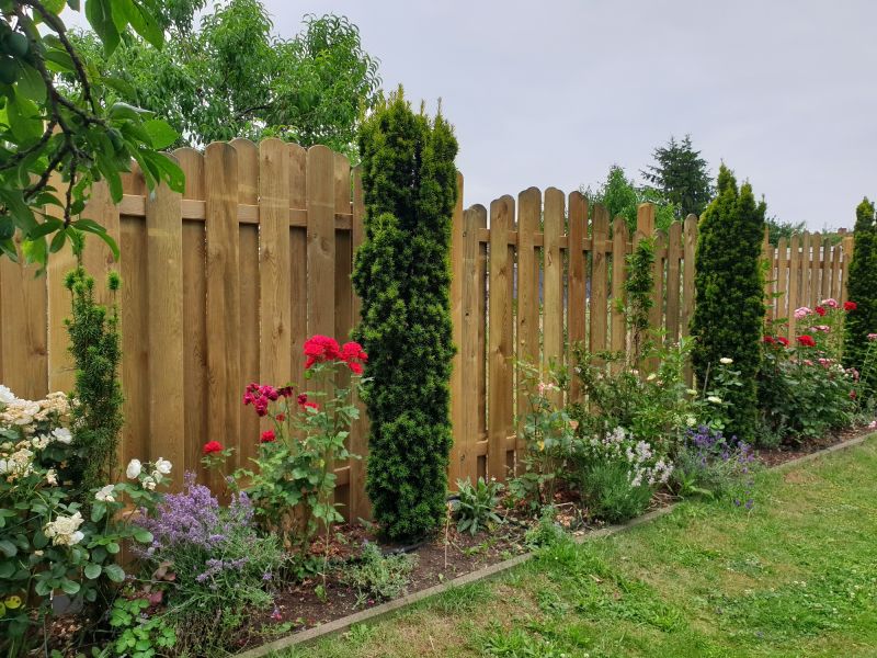 Pool Fence Installation Costs — Cost of Pool Fence Installation
